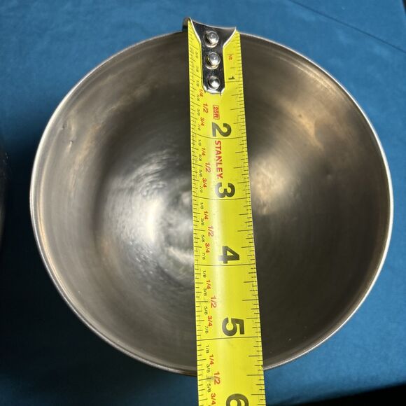 Nesting Mixing Bowls Set of 3 Metal with thumb rings 8”, 7” & 5.5” - Picture 14 of 16